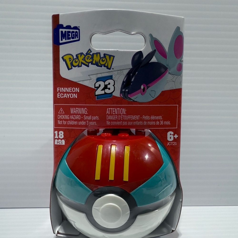 MEGA Construx Pokemon Finneon Series 23 Pokeball Building Set 18 Pieces JCT21